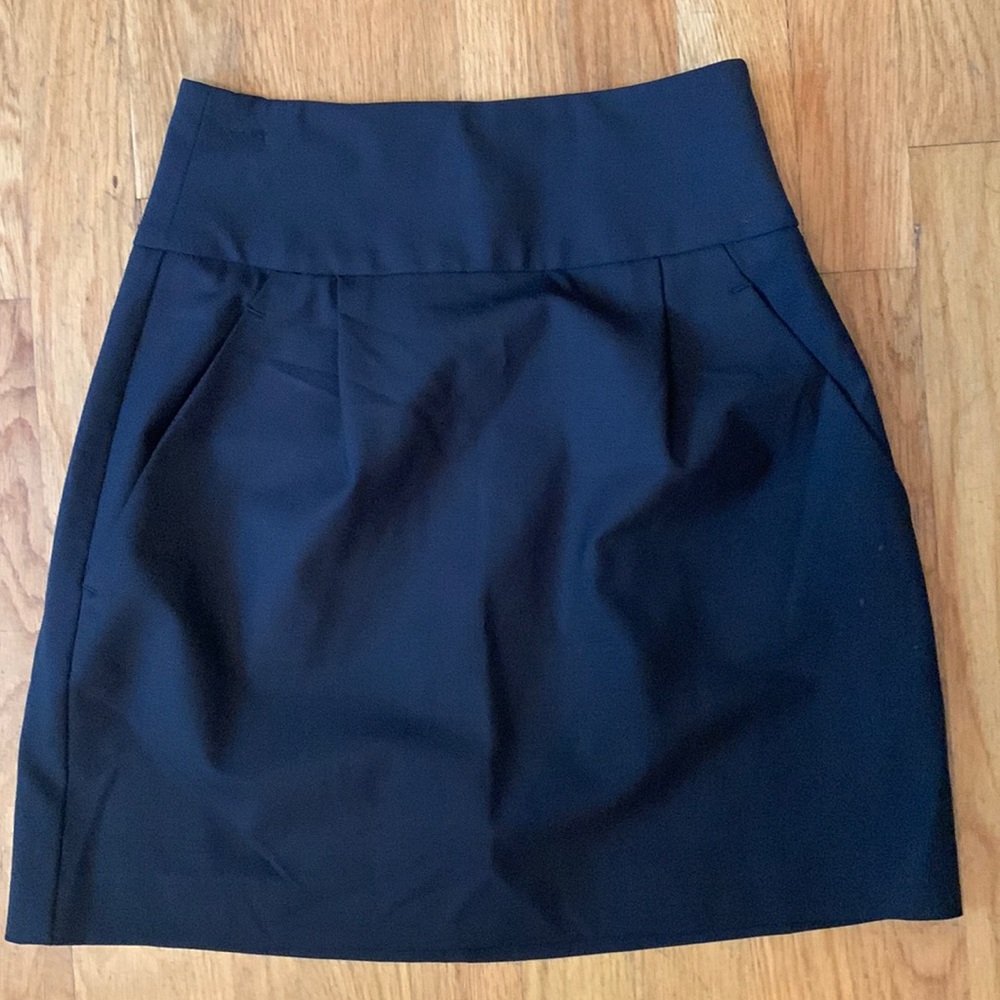Theory black pencil skirt